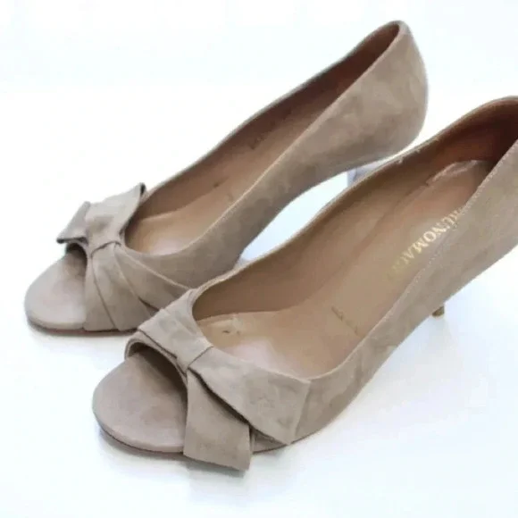 Bruno Magli peep toe pumps - Picture 16 of 16